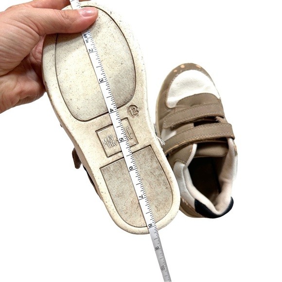 ⭐️ 5 for $25 Max + Jake Sawyer Kids’ Sneakers Tan Color Velcro Closure Size 12 M - Picture 10 of 11
